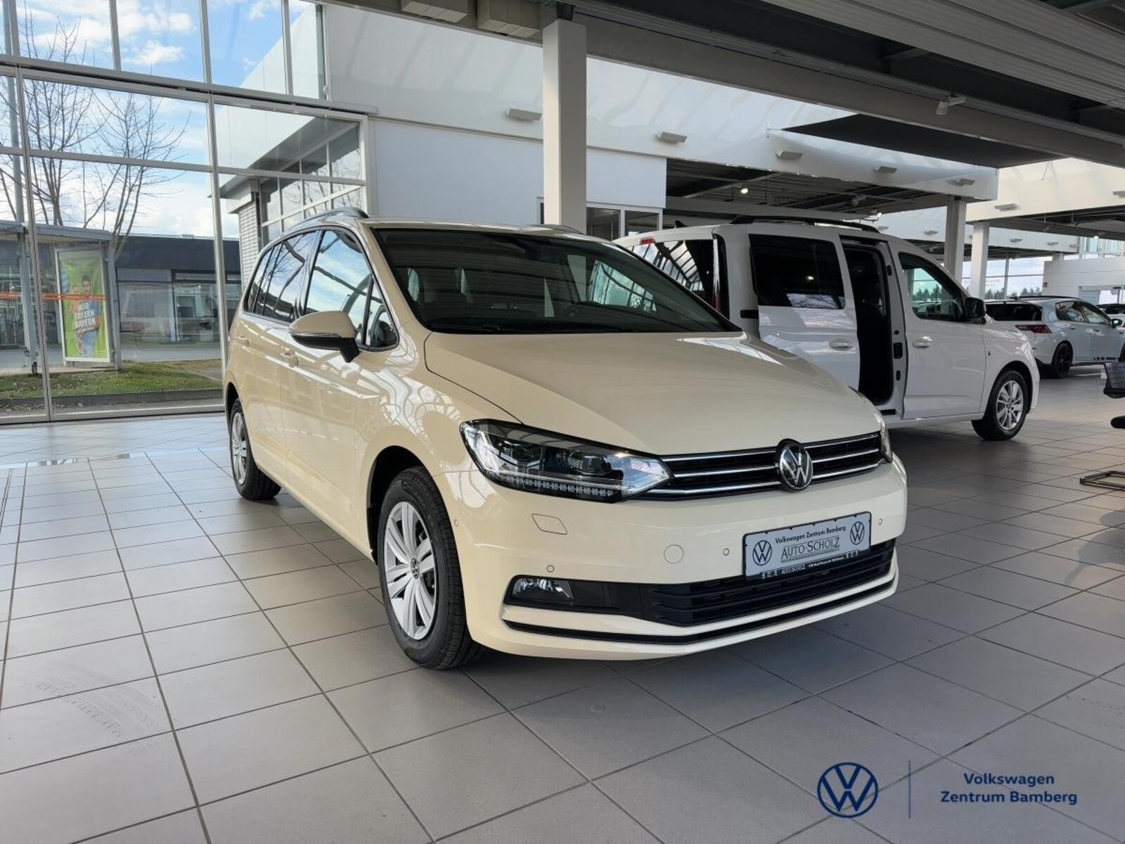 Volkswagen Touran – Bild 5