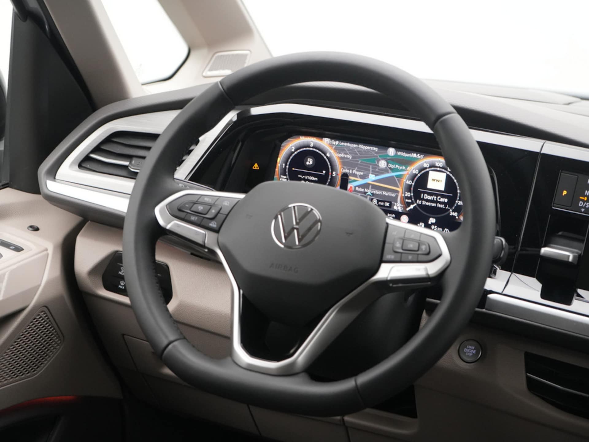 Volkswagen Multivan Style