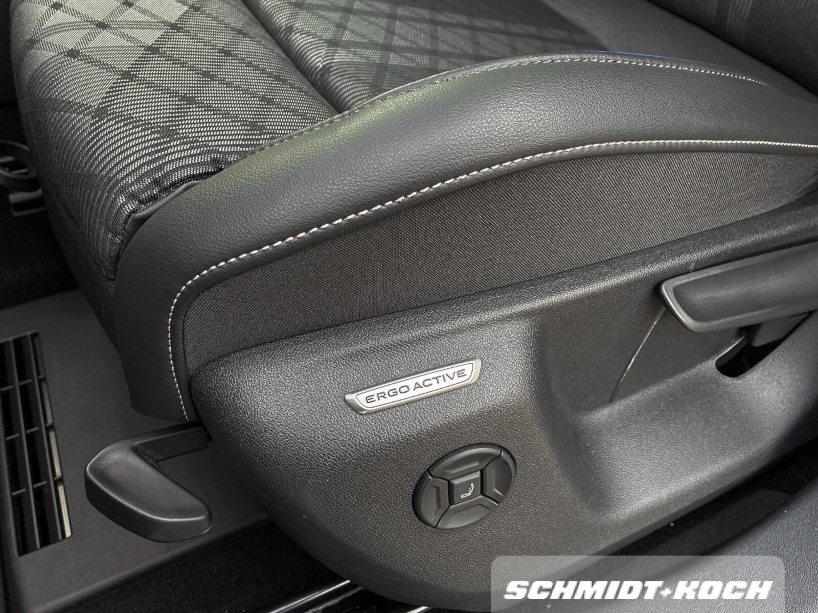 Volkswagen Tiguan – Bild 15
