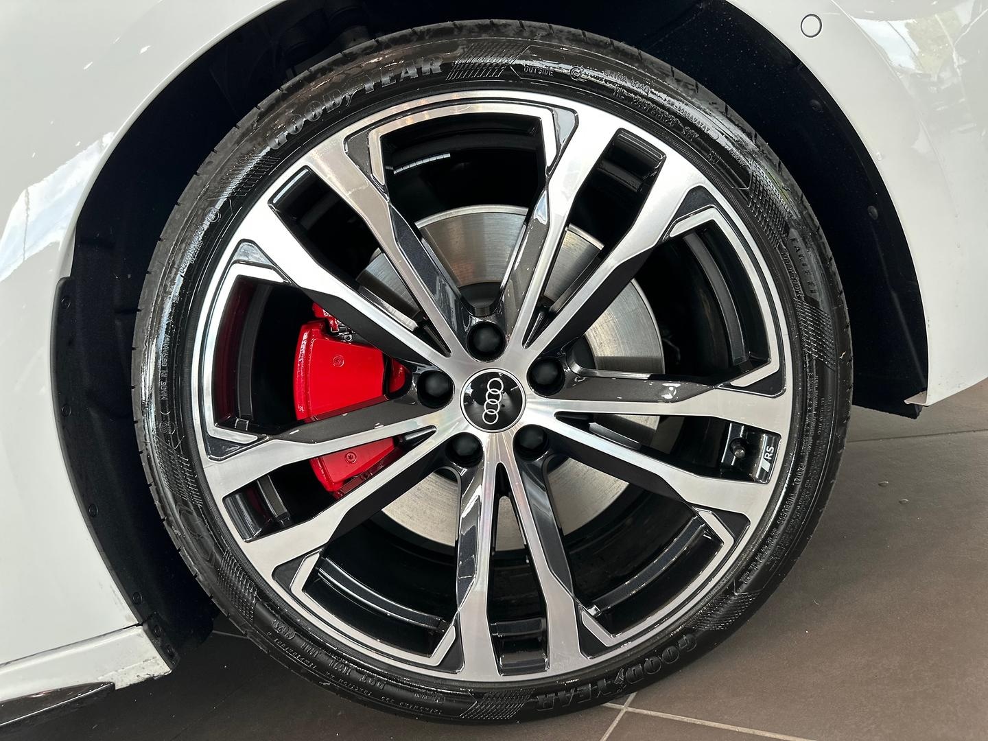 Image about Audi A5 Sedan TFSI e e-hybrid quattro 270 kW S tronic