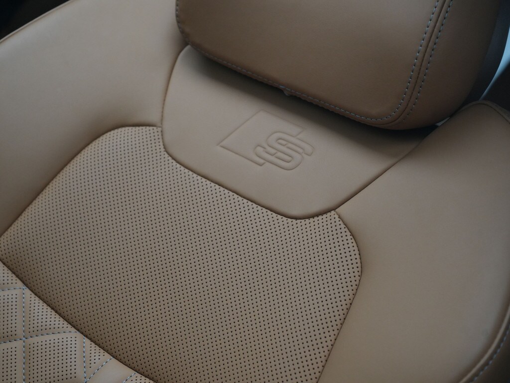 Image about Audi S8 TFSI quattro tiptronic