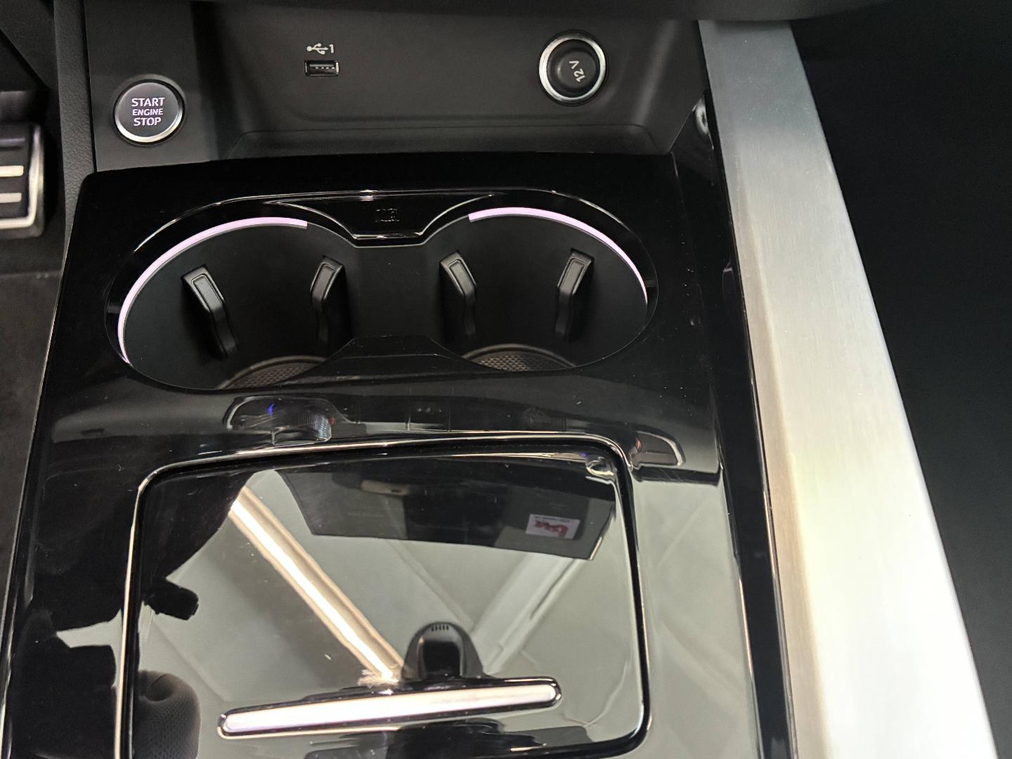 Image about Audi A4 Avant S Line 35 TFSI 110 kW (150 ch) S tronic