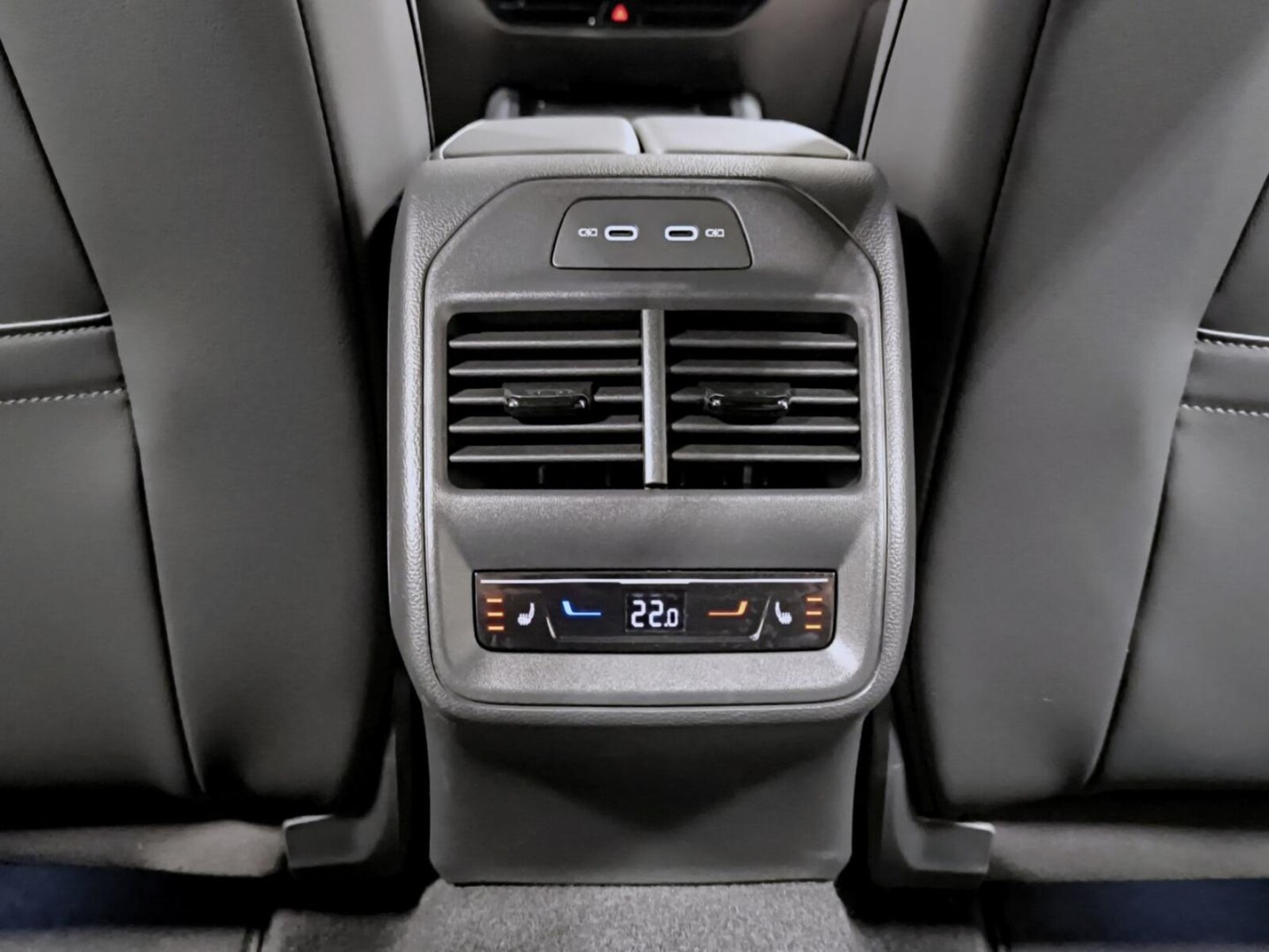 Volkswagen Passat – Bild 13