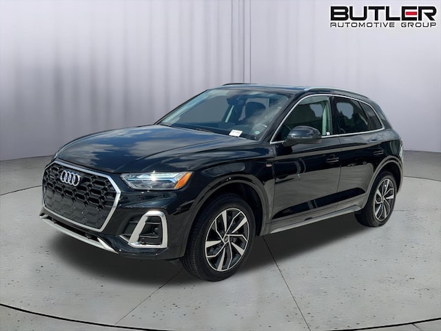 Photo of 2023 Audi Q5