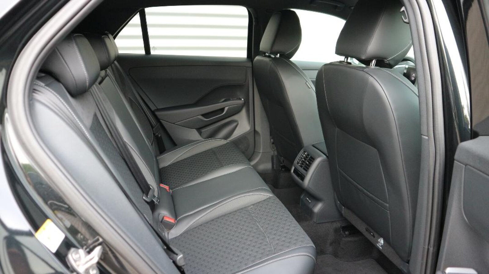 Volkswagen T-Roc – Bild 8