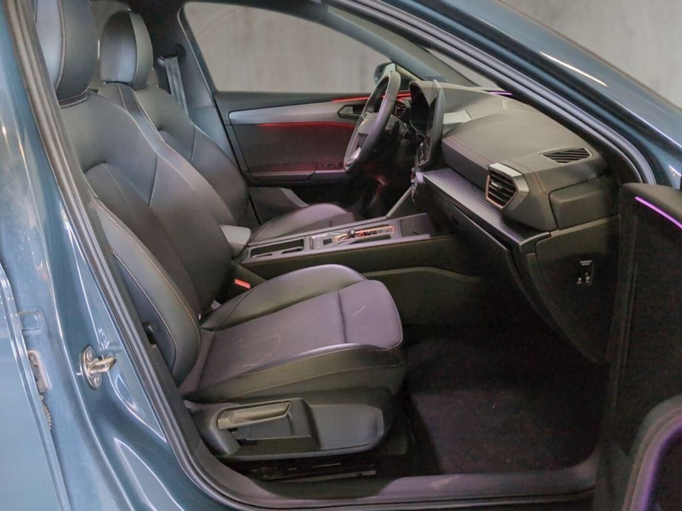 CUPRA Leon Sportstourer 1.5 eTSI DSG 110 kW (150 CV) — photo 5
