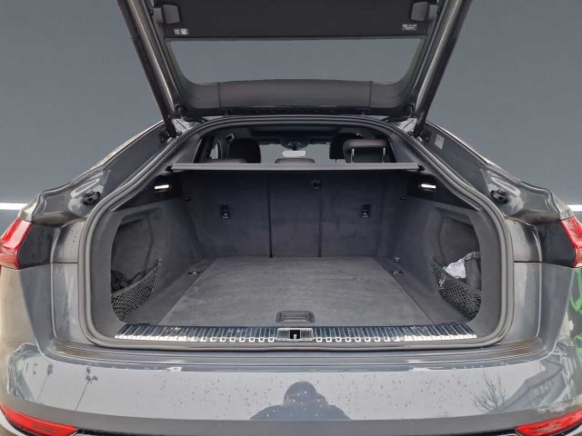 Audi Q8 Sportback e-tron S line