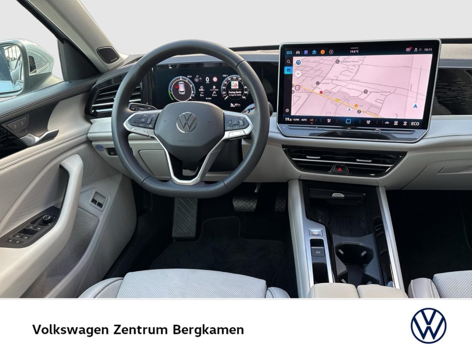 Volkswagen Passat – Bild 10