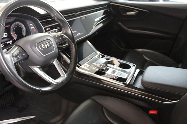 2023 Audi Q8 Premium - Photo 9