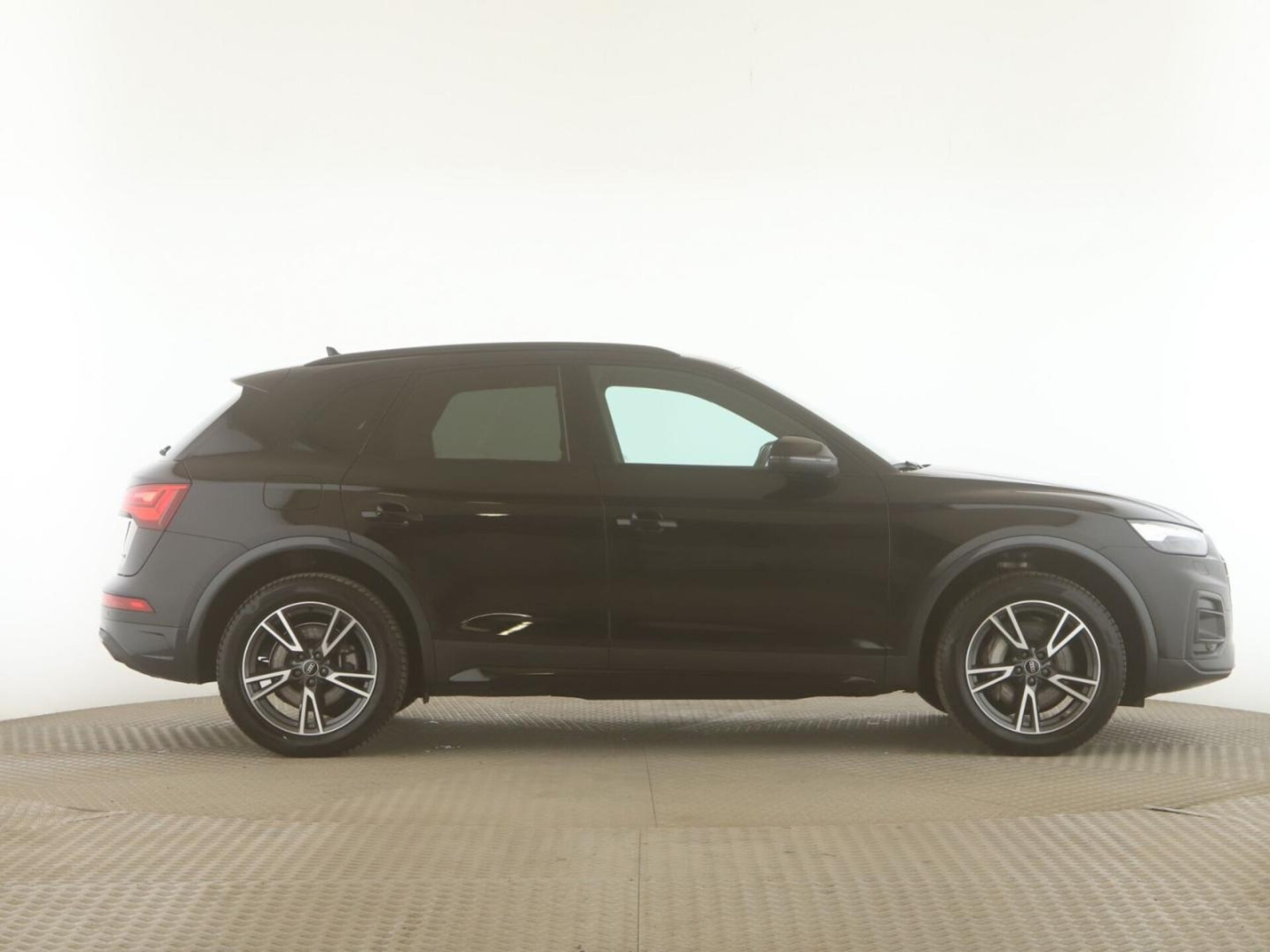Audi Q5 TFSI e advanced