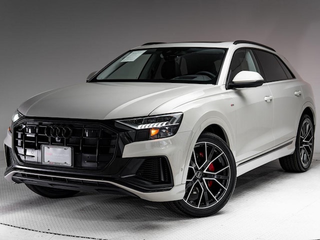 Photo of 2023 Audi Q8