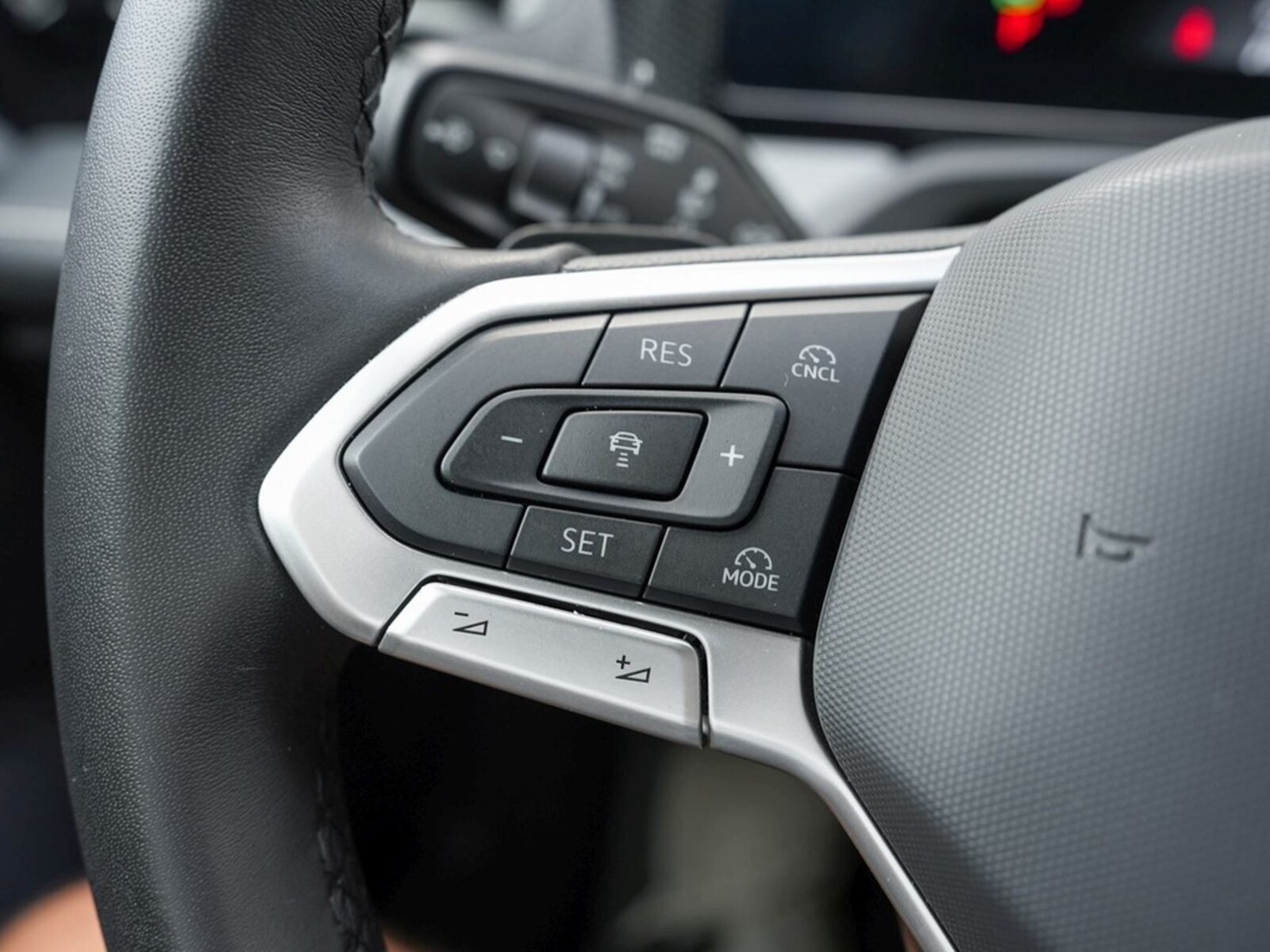Volkswagen Passat – Bild 15