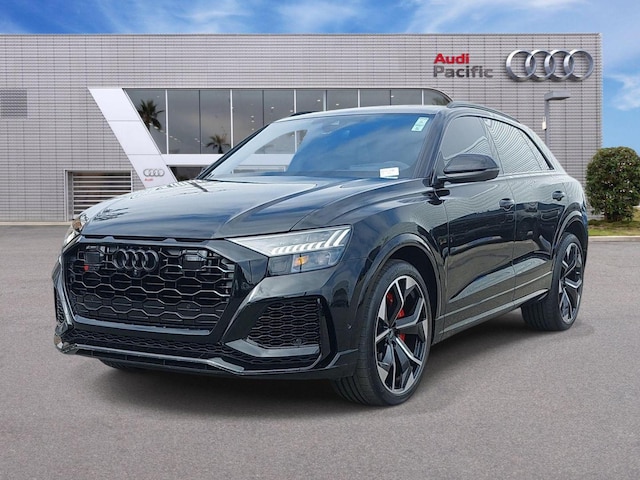 2023 Audi RS Q8