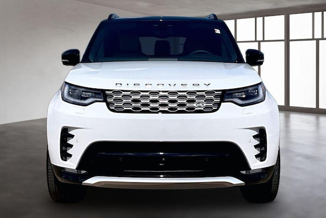 2026 Land Rover Discovery