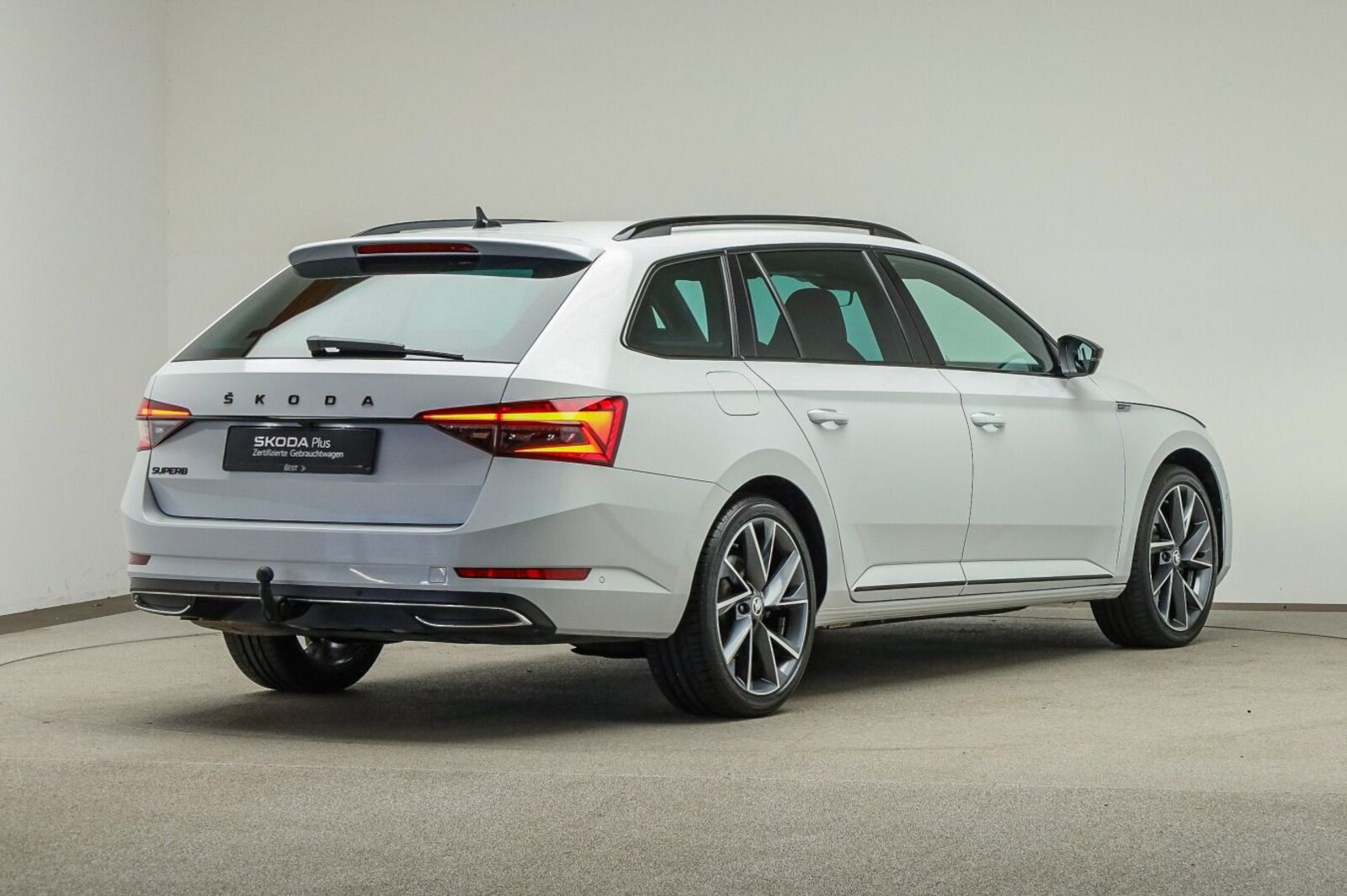 Škoda Superb Combi – Bild 3