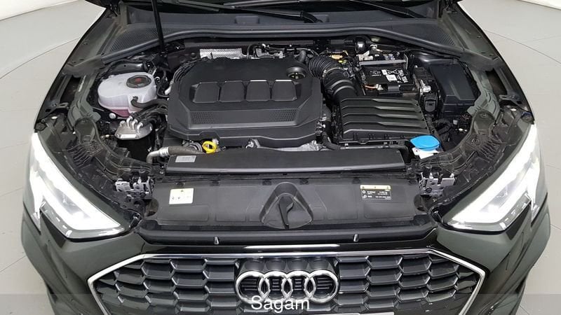 Immagine di Audi A3 Sportback S line edition 35 TDI 110 kW (150 CV) S tronic - Vista: for more details contact your dealer