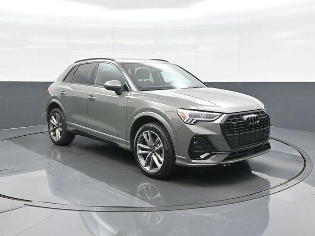 2023 Audi Q3 45 TFSI S Line Premium Plus quattro's photo