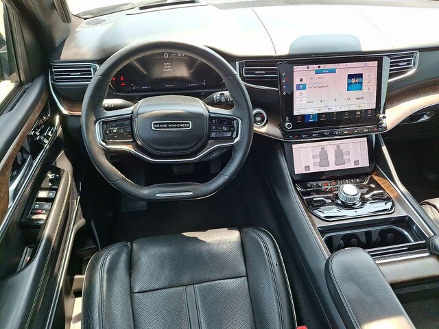 2023 Jeep Grand Wagoneer L