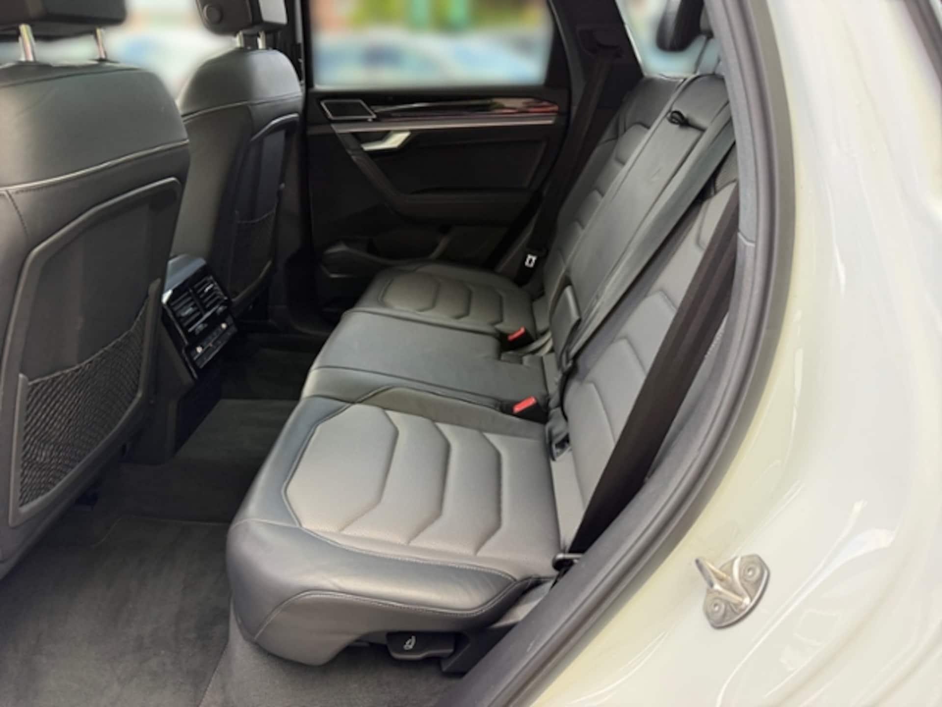 Volkswagen Touareg R-Line