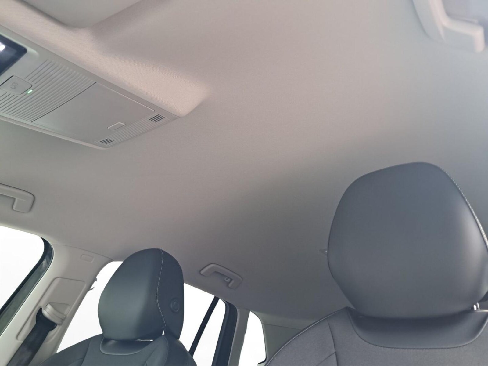 Volkswagen Tiguan – Bild 9