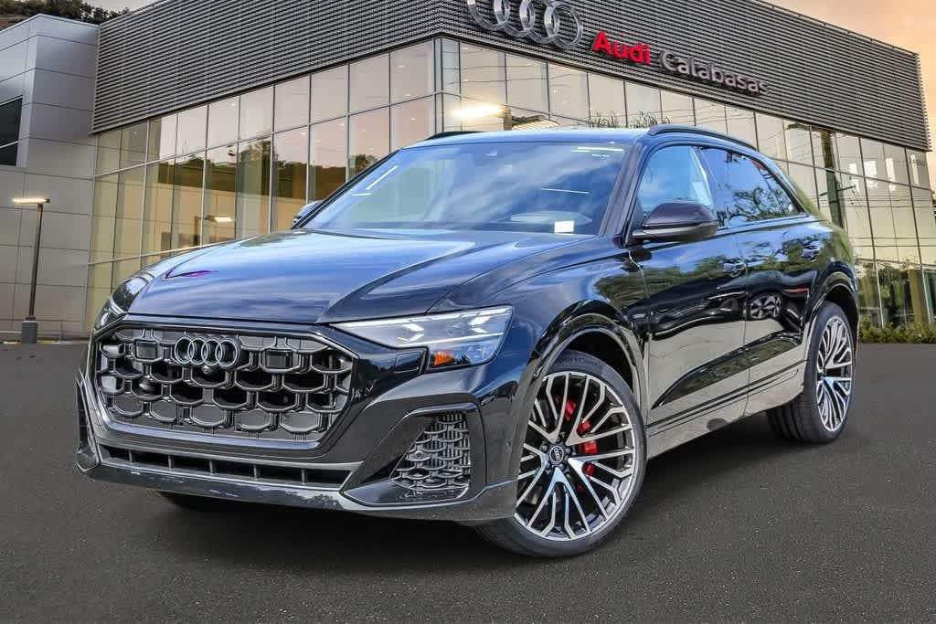 2026 Audi SQ8 Prestige quattro's photo