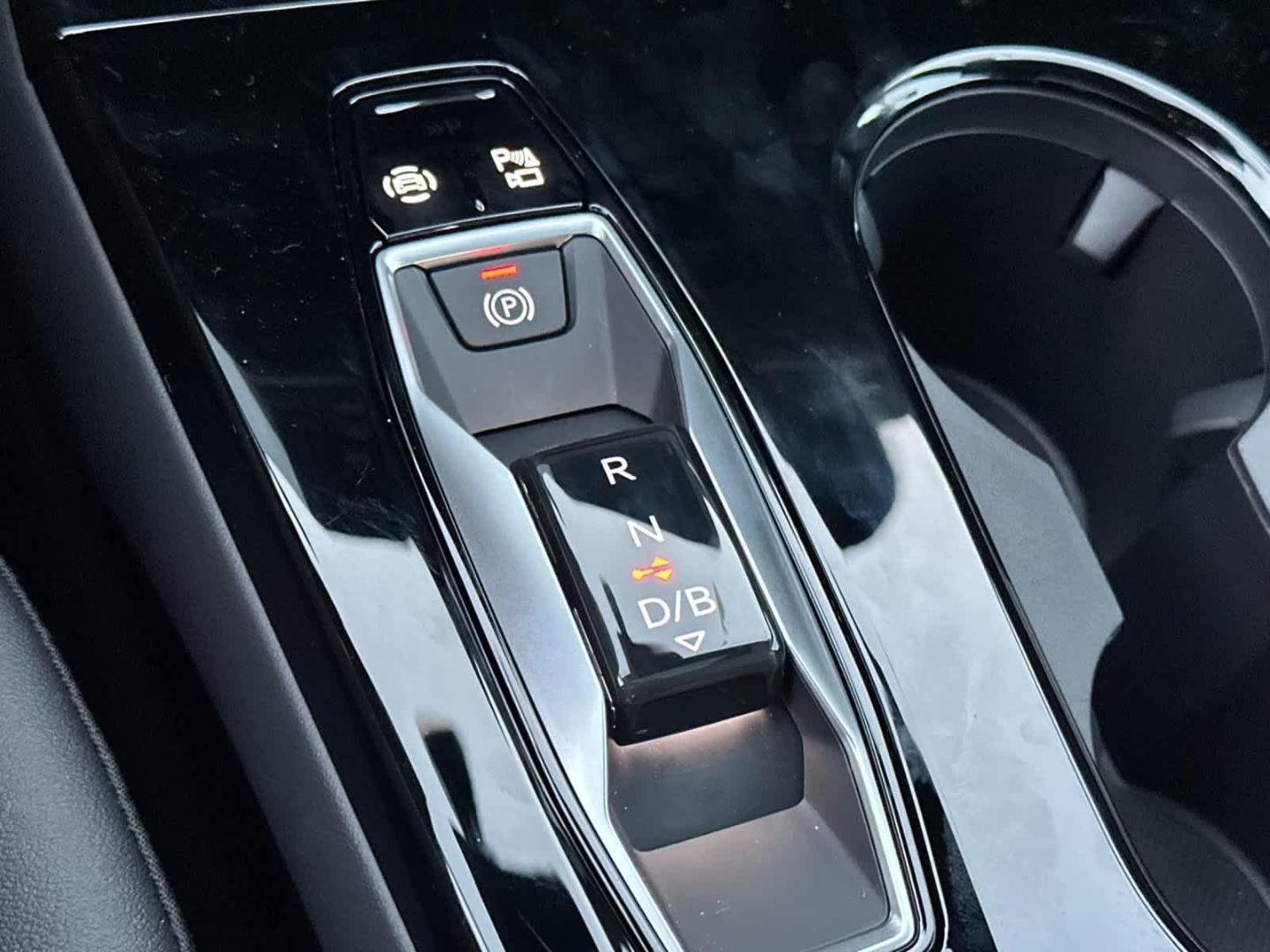 2025 Audi Q6 e-tron Premium - Photo 22