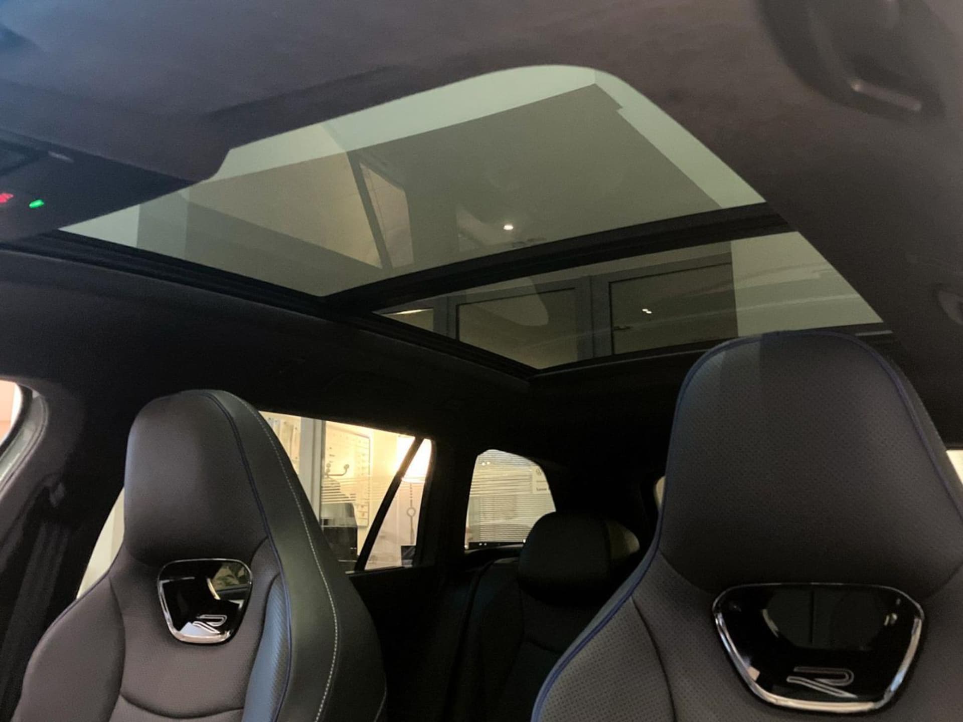 Volkswagen Passat R-Line