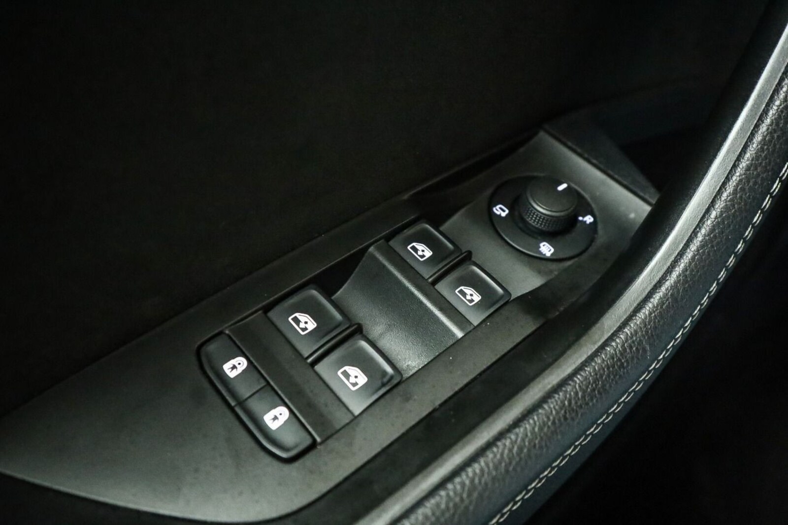 Škoda Superb Combi – Bild 19