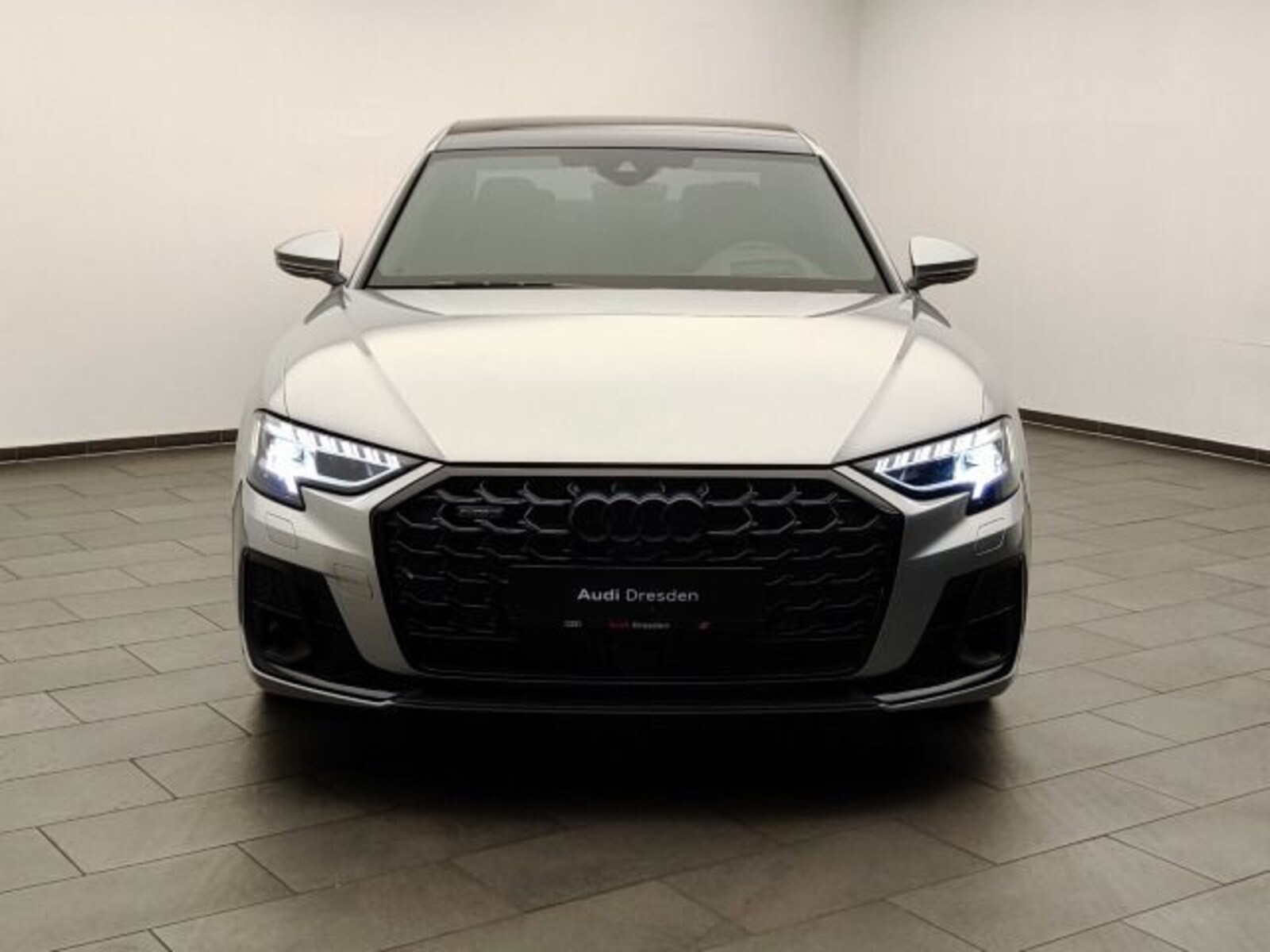 Audi A8 – Bild 5