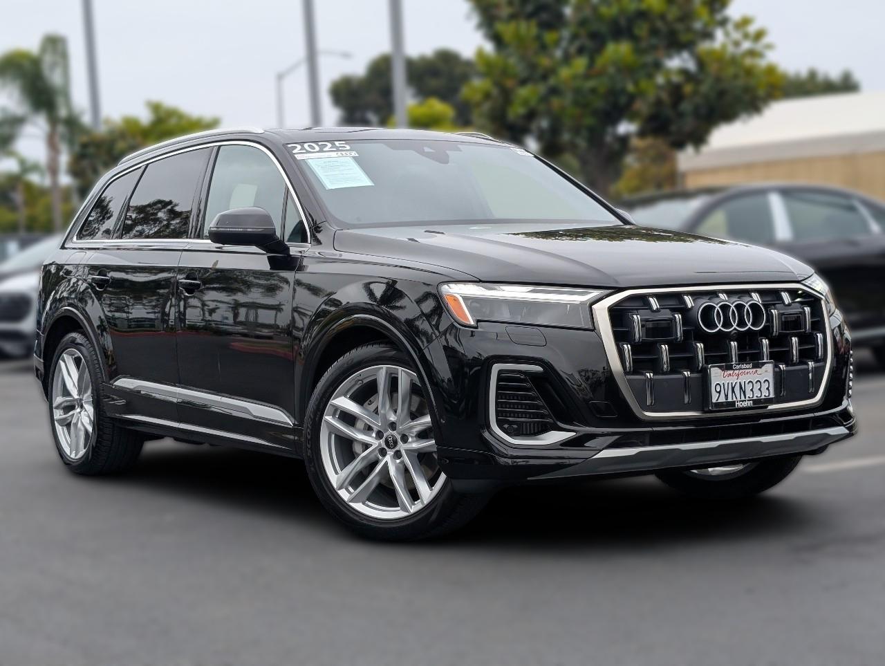 2025 Audi Q7 55 Premium Plus quattro Tiptronic's photo