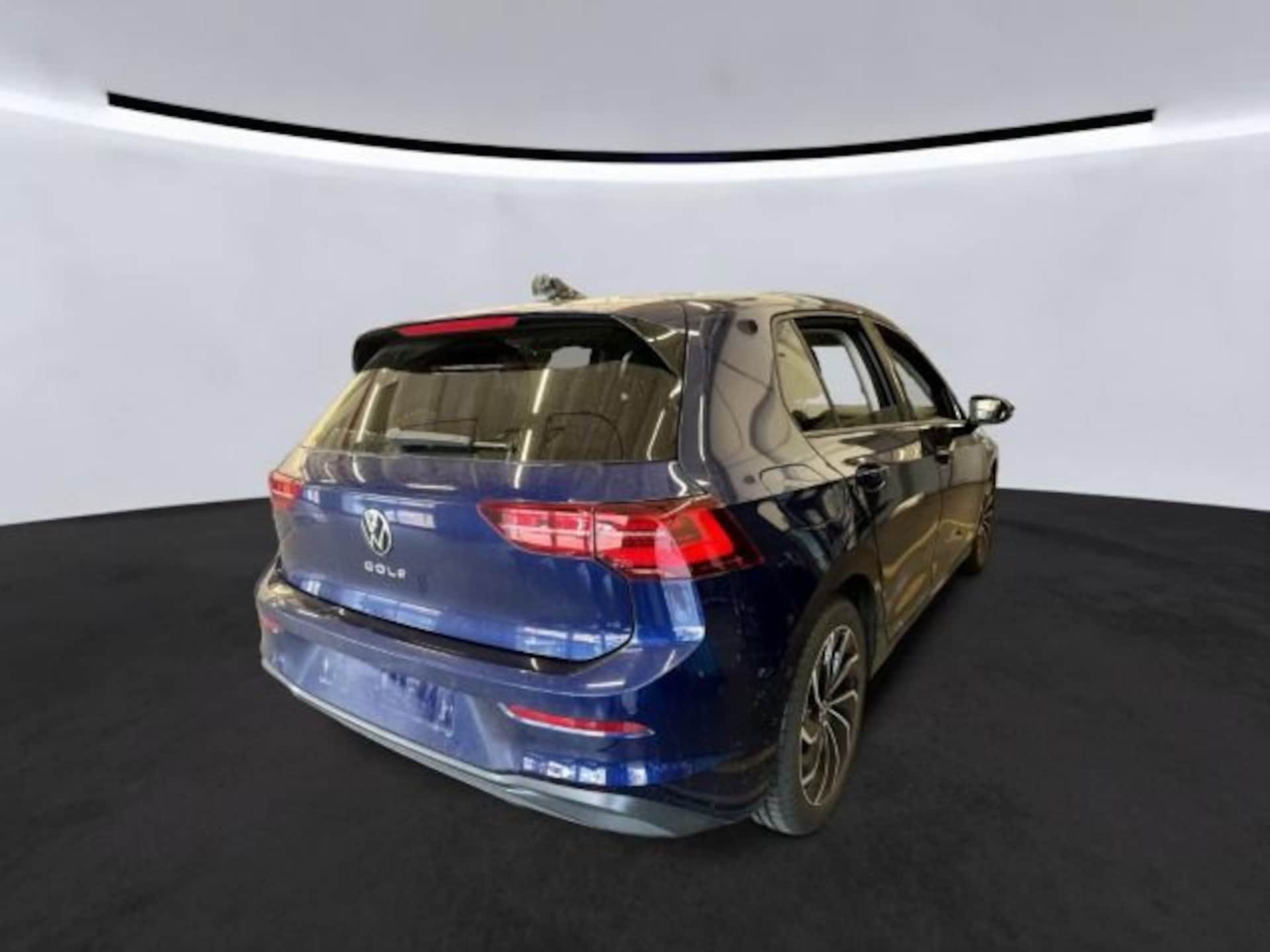 Volkswagen Golf Life
