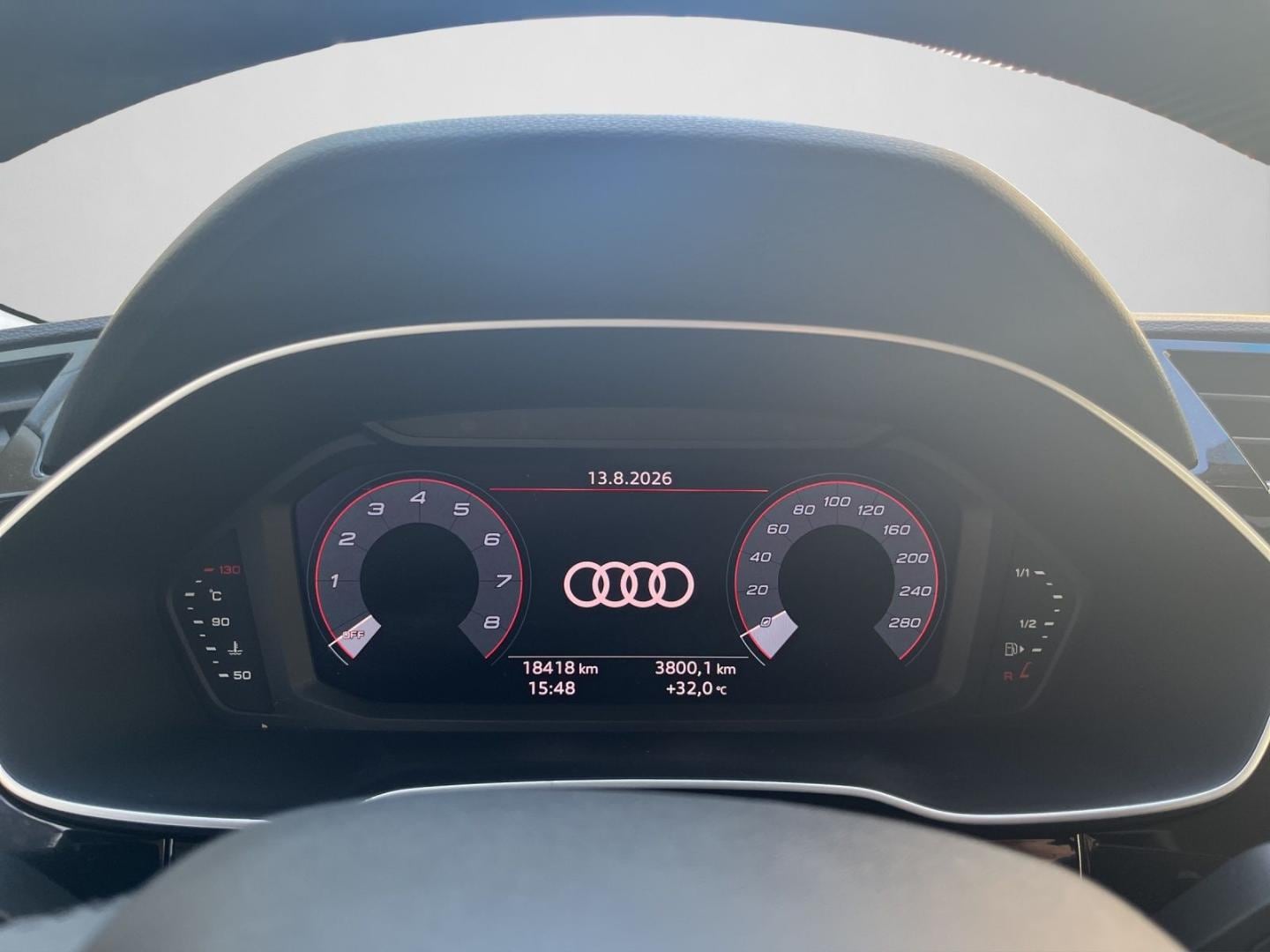 Bild über Audi Q3 advanced 35 TFSI S tronic - für weitere Informationen kontaktieren Sie den Audi Partner