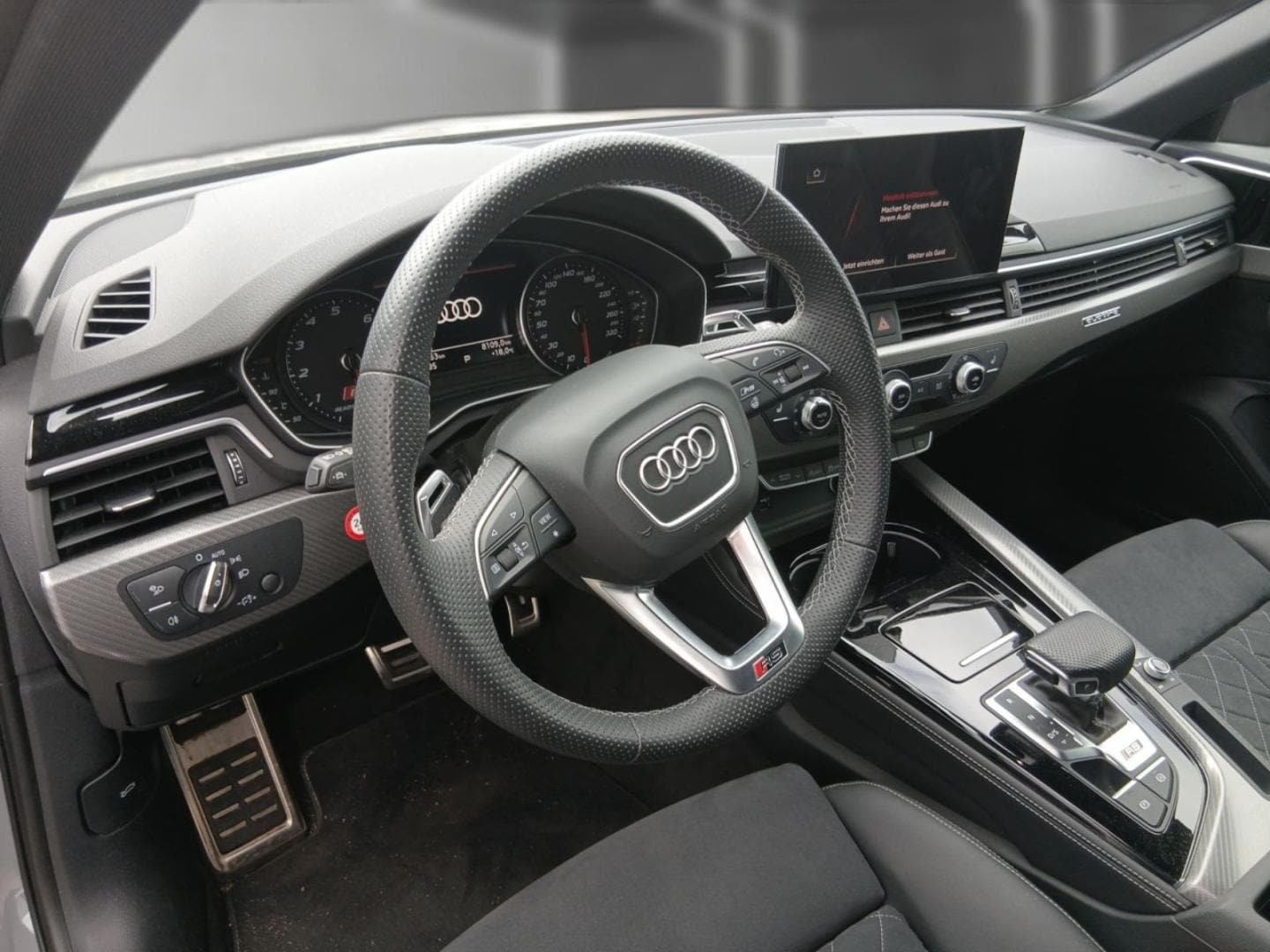 Bild über Audi RS 4 Avant TFSI quattro tiptronic - für weitere Informationen kontaktieren Sie den Audi Partner
