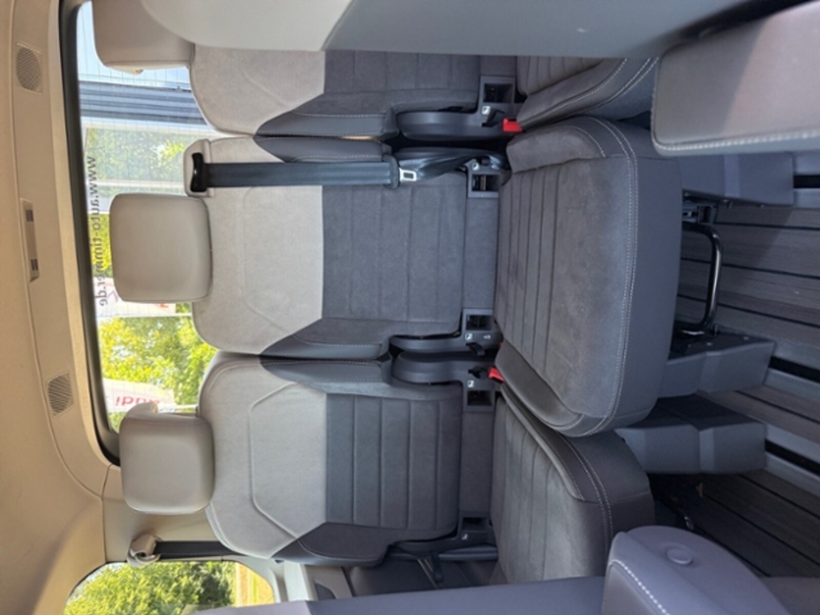 Volkswagen Multivan Langversion – Bild 16