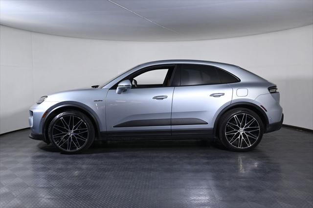 Used 2025 Porsche Macan Base with VIN WP1AD2XAXSL078186 for sale in Coral Gables, FL