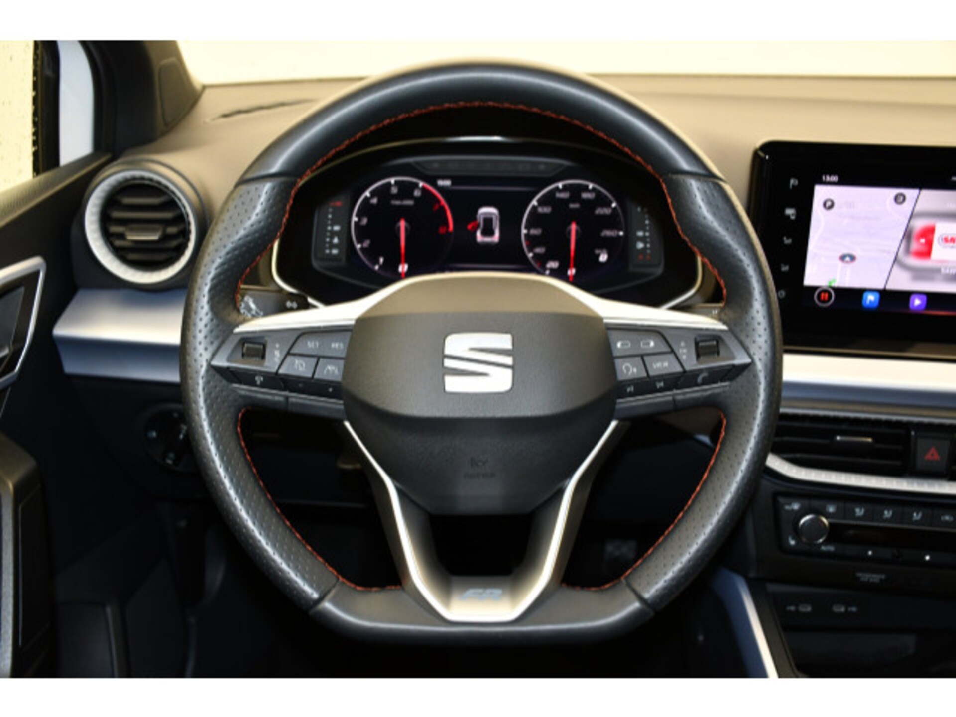 SEAT Arona FR