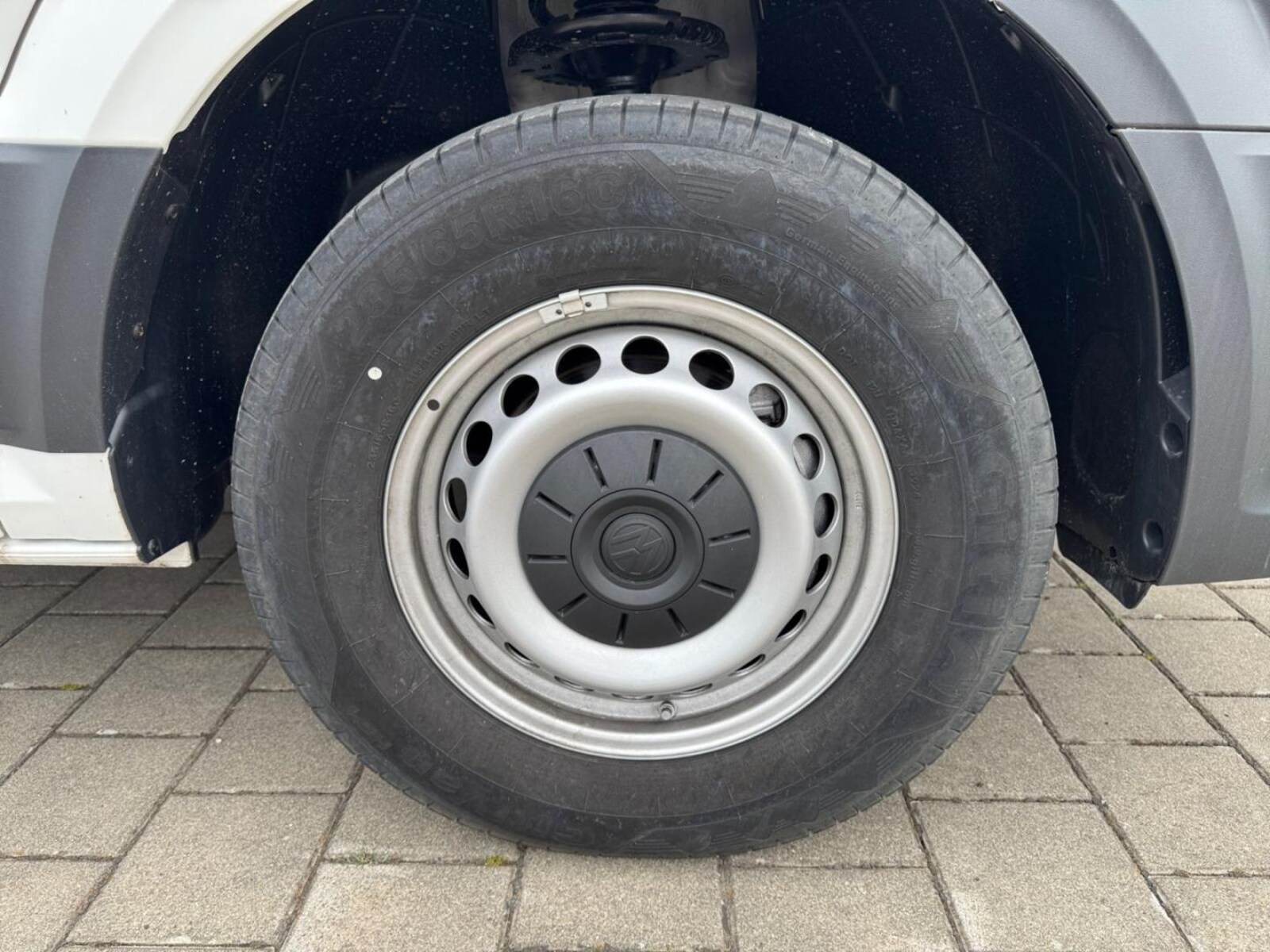 Volkswagen Crafter Einzelkabine langer Radstand – Bild 14