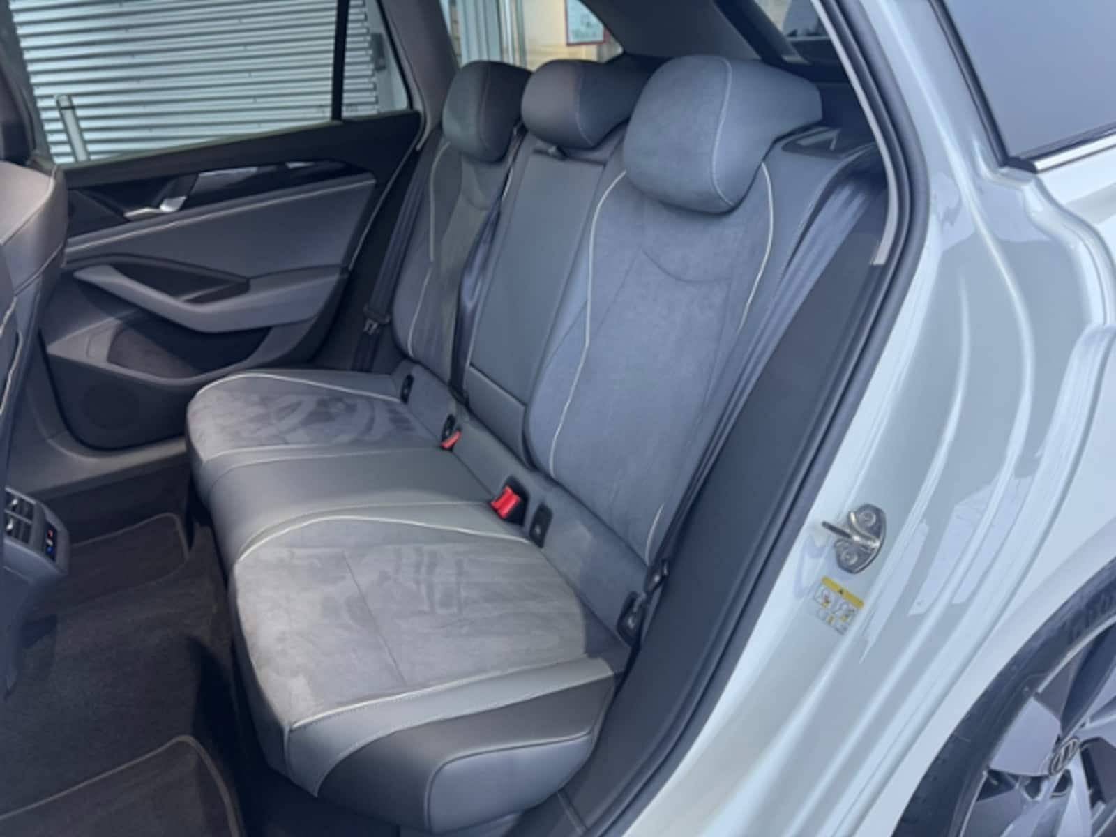 Volkswagen Passat – Bild 13