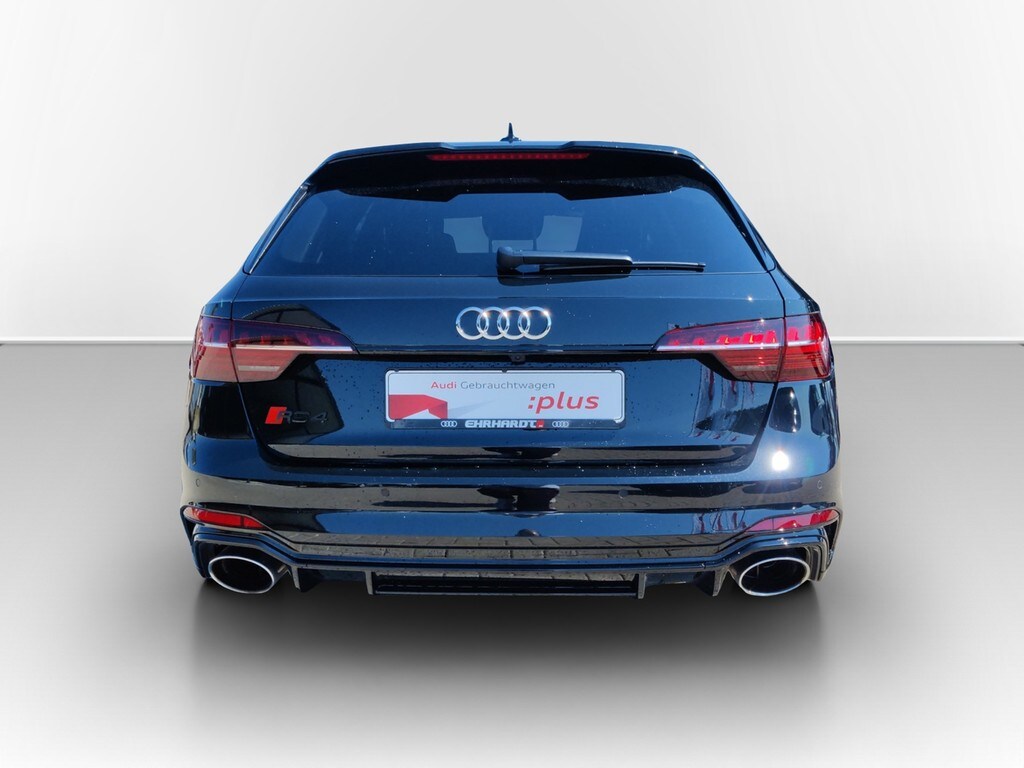 Image about Audi RS 4 Avant TFSI quattro tiptronic