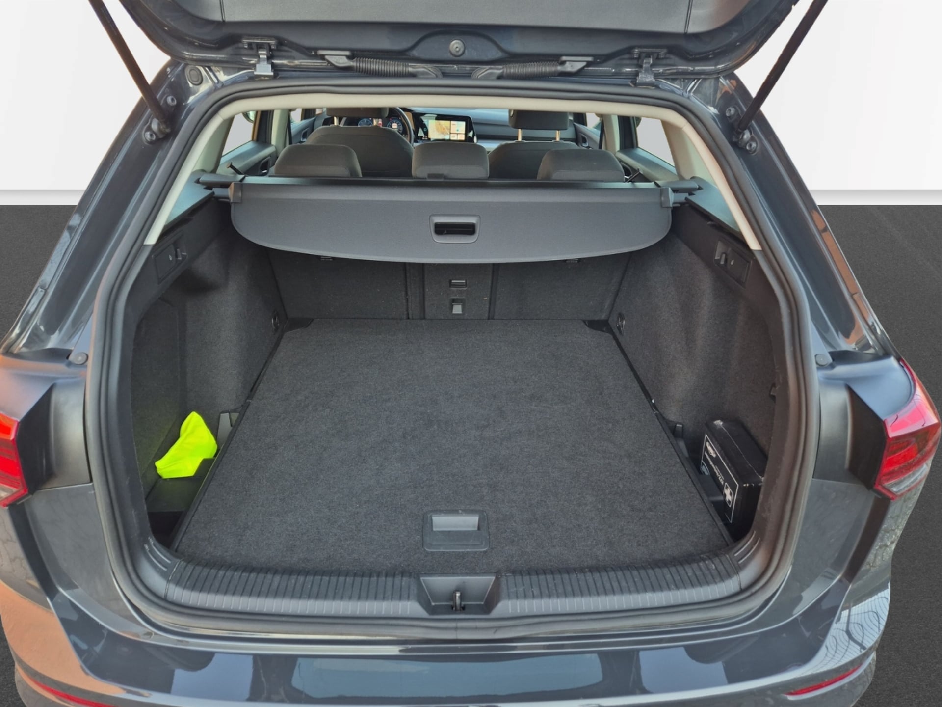 Volkswagen Golf Variant Life