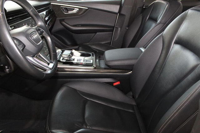 2023 Audi Q8 Premium - Photo 16