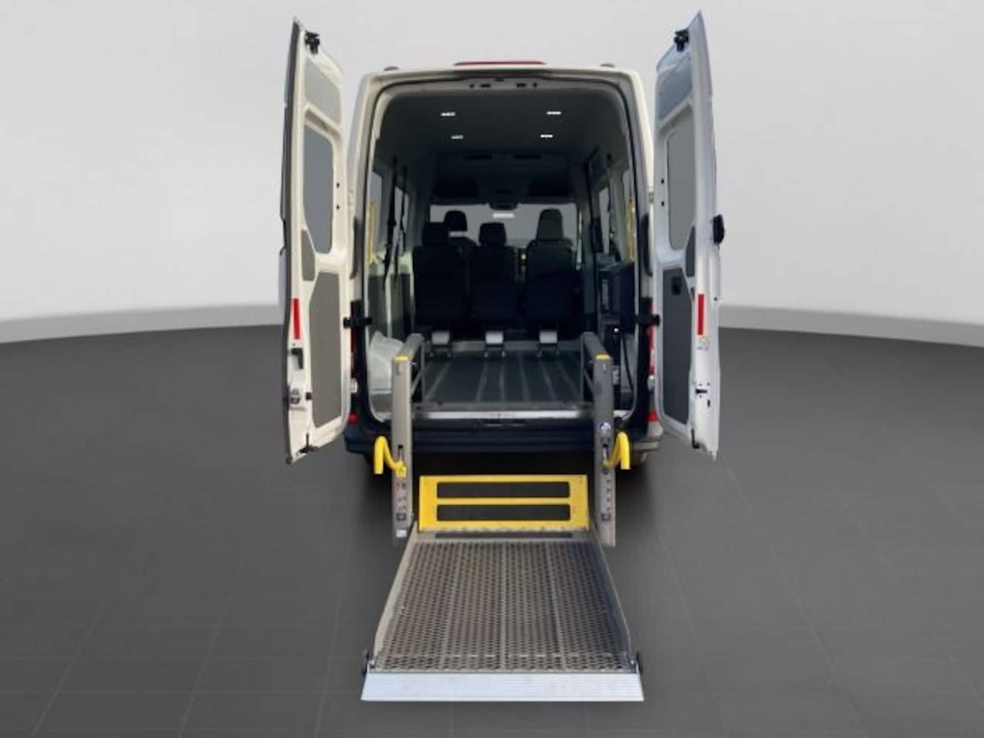 Volkswagen Crafter Kasten mittlerer Radstand