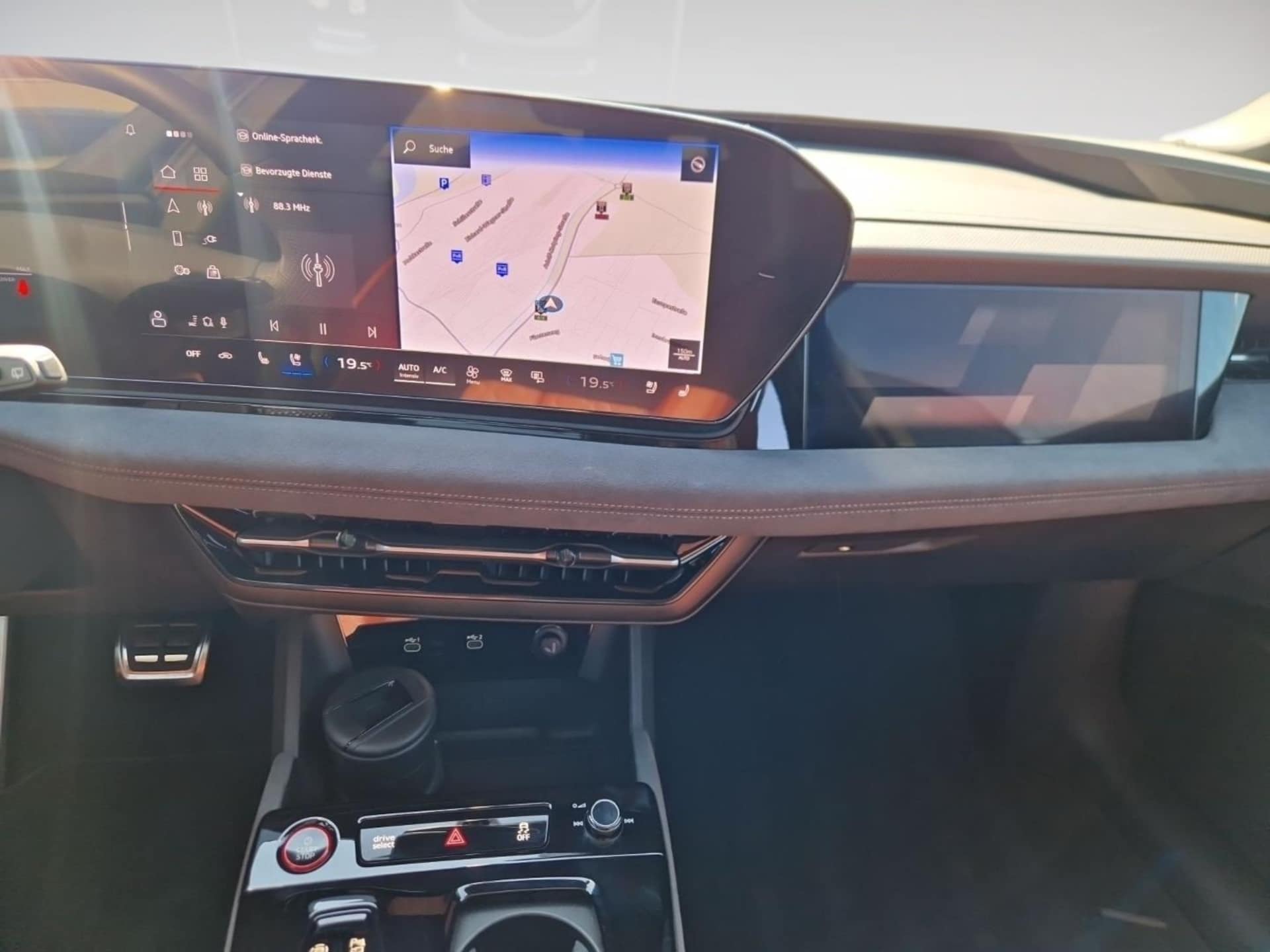 Audi S6 Avant e-tron