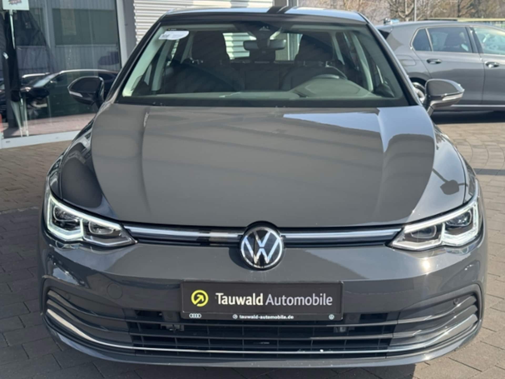 Volkswagen Golf Style