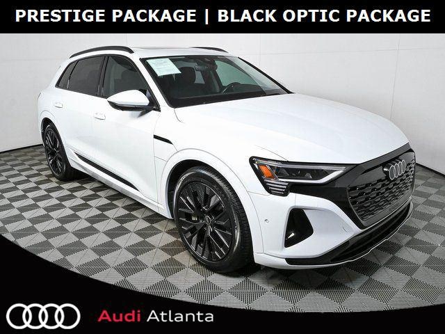 Photo of 2024 Audi Q8 e-tron