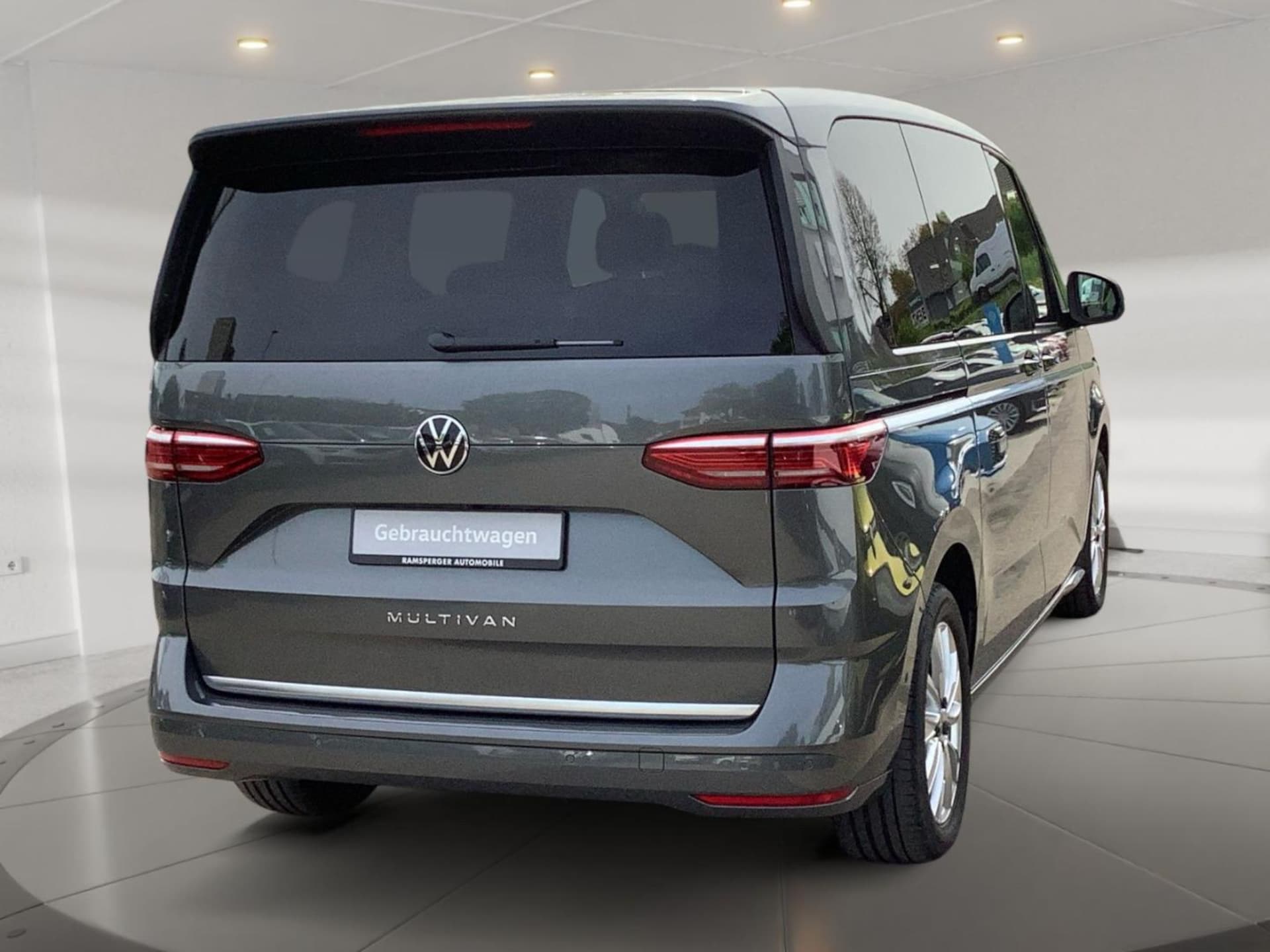 Volkswagen Multivan Style