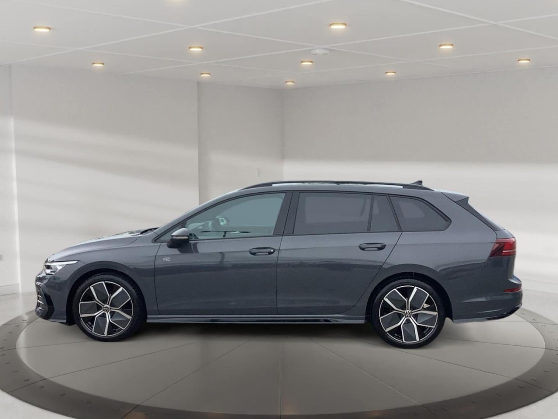 Volkswagen Golf Variant R-Line