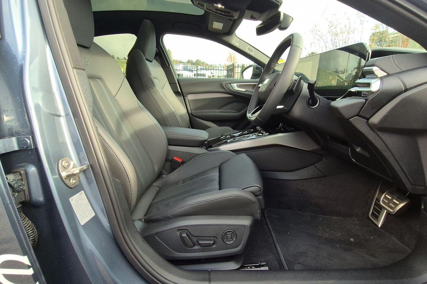 Image about Audi A5 Sedan TFSI e e-hybrid quattro 270 kW S tronic