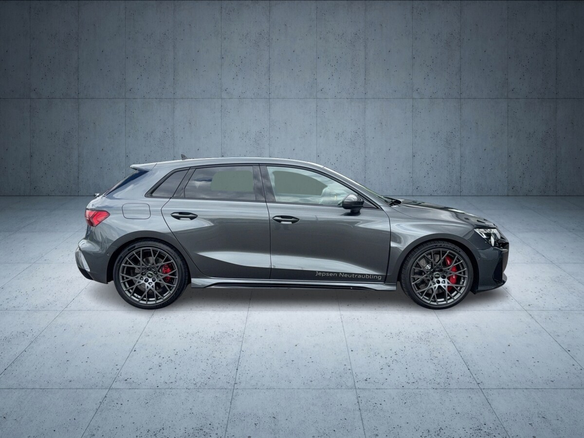 Image about Audi RS 3 Sportback TFSI quattro S tronic