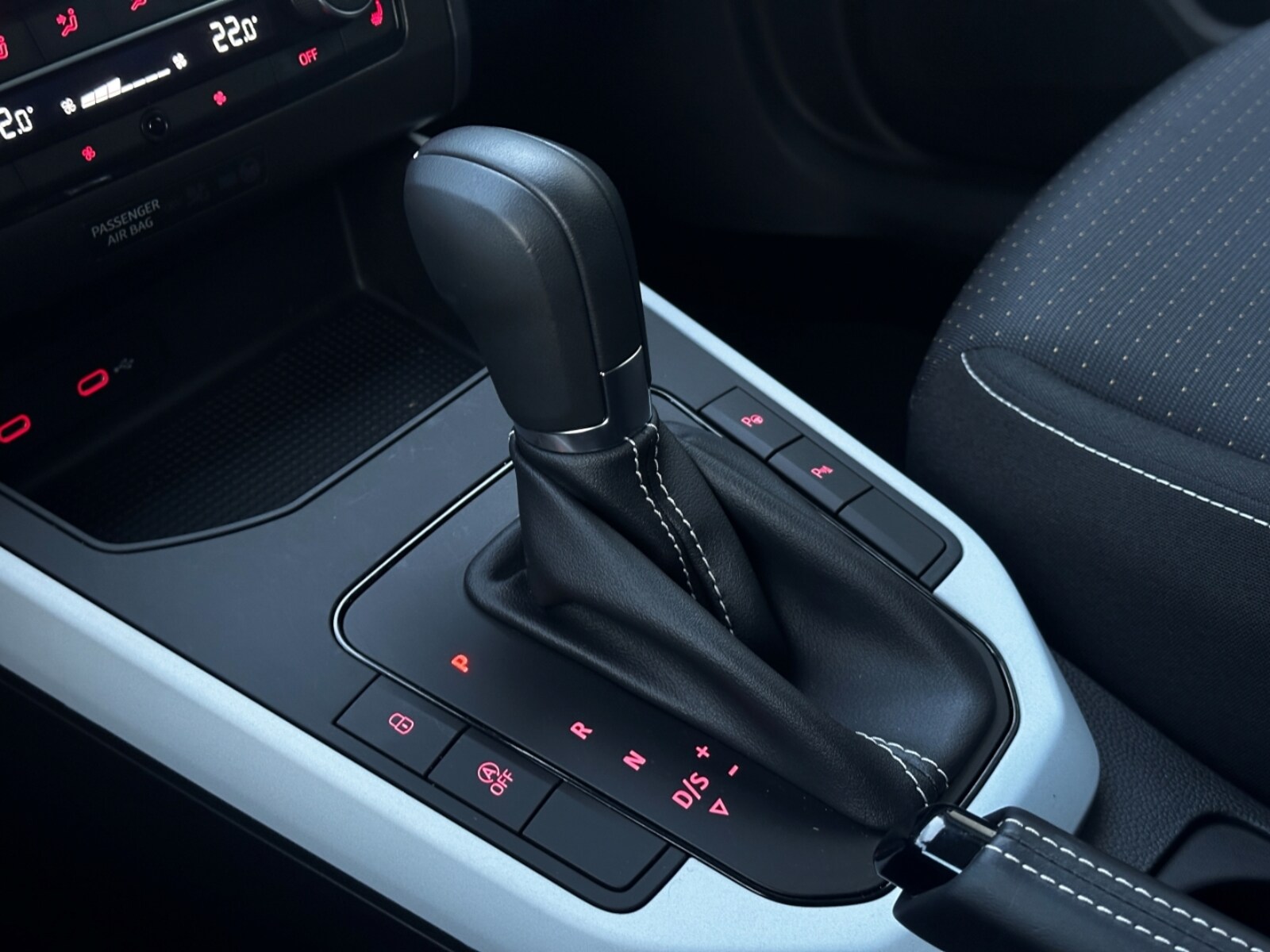 SEAT Arona – Bild 12